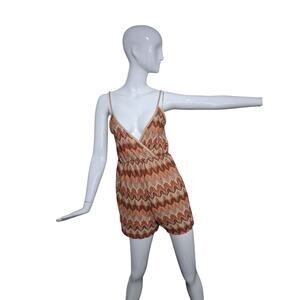 Y2K‎ Babydoll No Comment Women's size Large Chevron Retro Artsy Hippie Romper